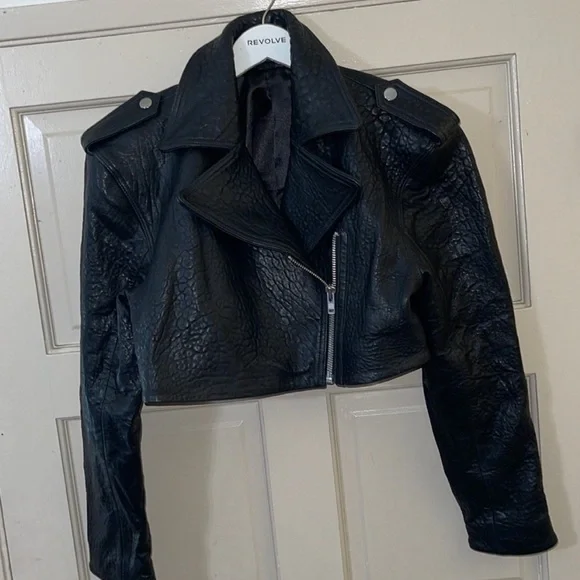 COPY - Revolve leather jacket - Picture 2 of 12